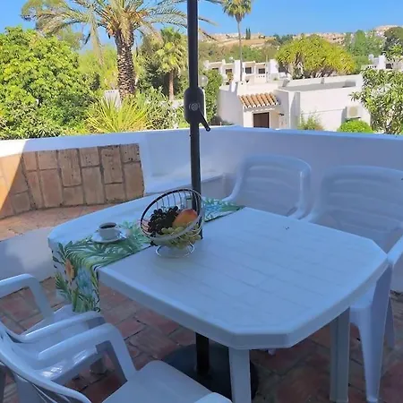 Sabine Apartamento T1 Superior דירה *